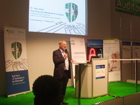 round-table_peter-hohl_ab round-table_peter-hohl_ab