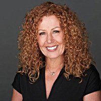 arctic-wolf-clare-loveridge