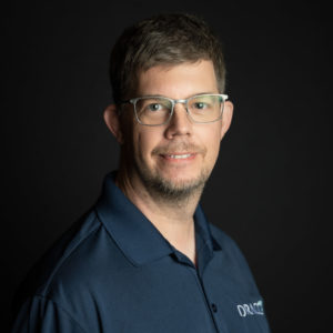 dragos-kai-thomsen-farbig