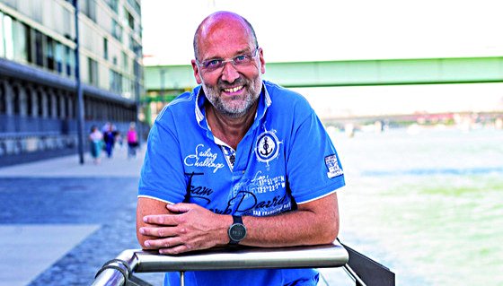 ethik-society-reiner-huthmacher