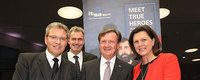 it-sa 2017 Vertragsunterzeichnung