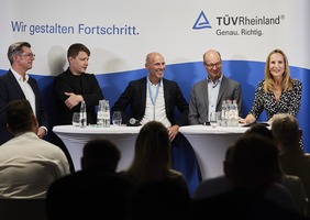 tuev-rheinland-paneldiskussion-autonomes-fahren-made-in-germany